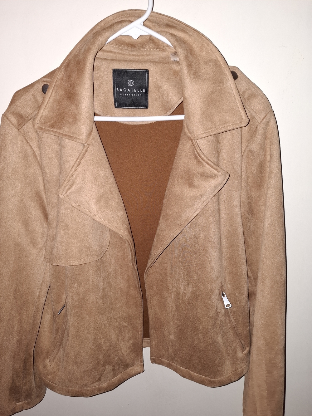 Bagatelle Collection Women's Beige Short Jacket Full Zip Pockets Long Sleeve XL